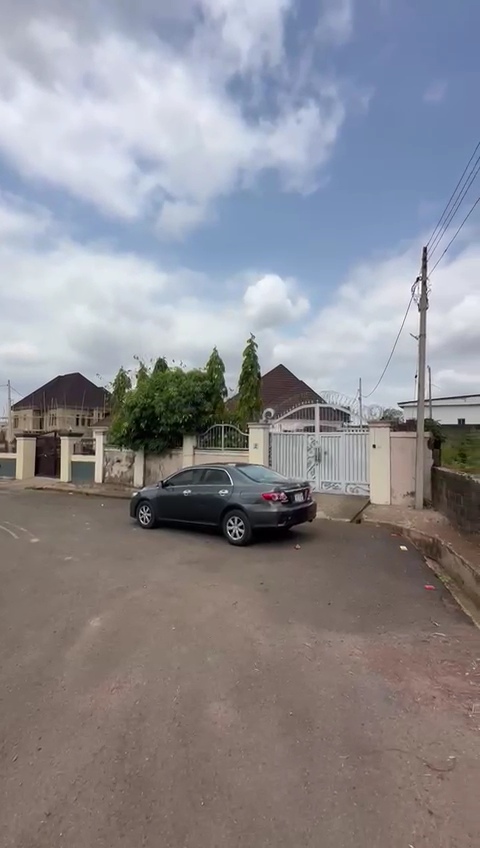 Land in Thinkers Corner Enugu cover picture